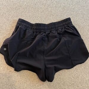 Lululemon Track That Mid-Rise Size 12 Shorts